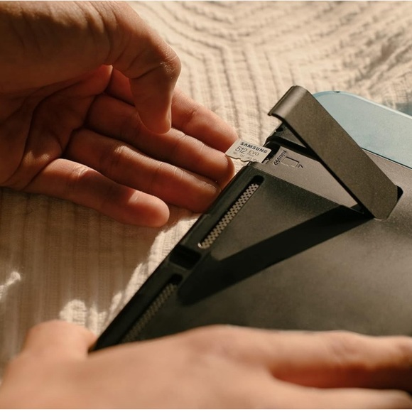 SAMSUNG 512GB micro sd card - Picture 4 of 4